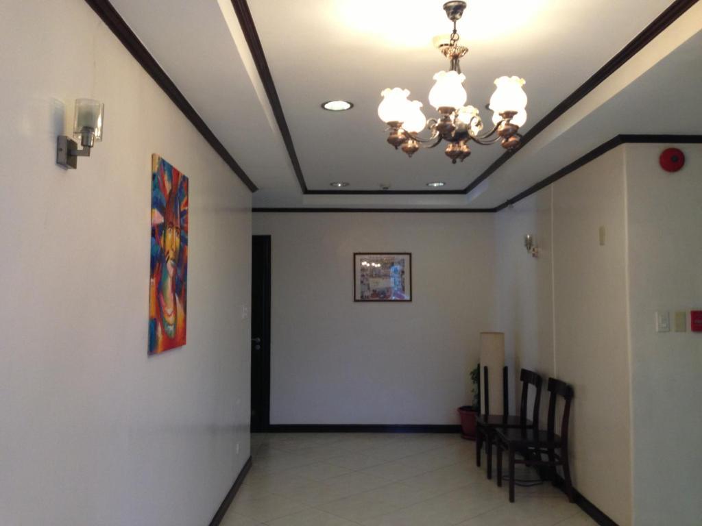 Soledad Suites Tagbilaran Exterior foto